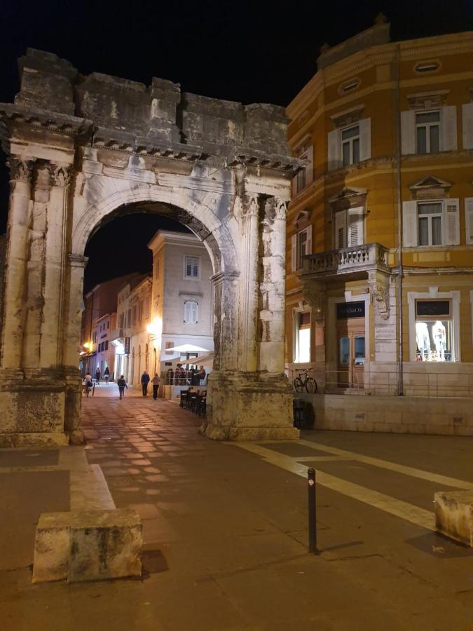 Amphitheater Apartment Pula Luaran gambar